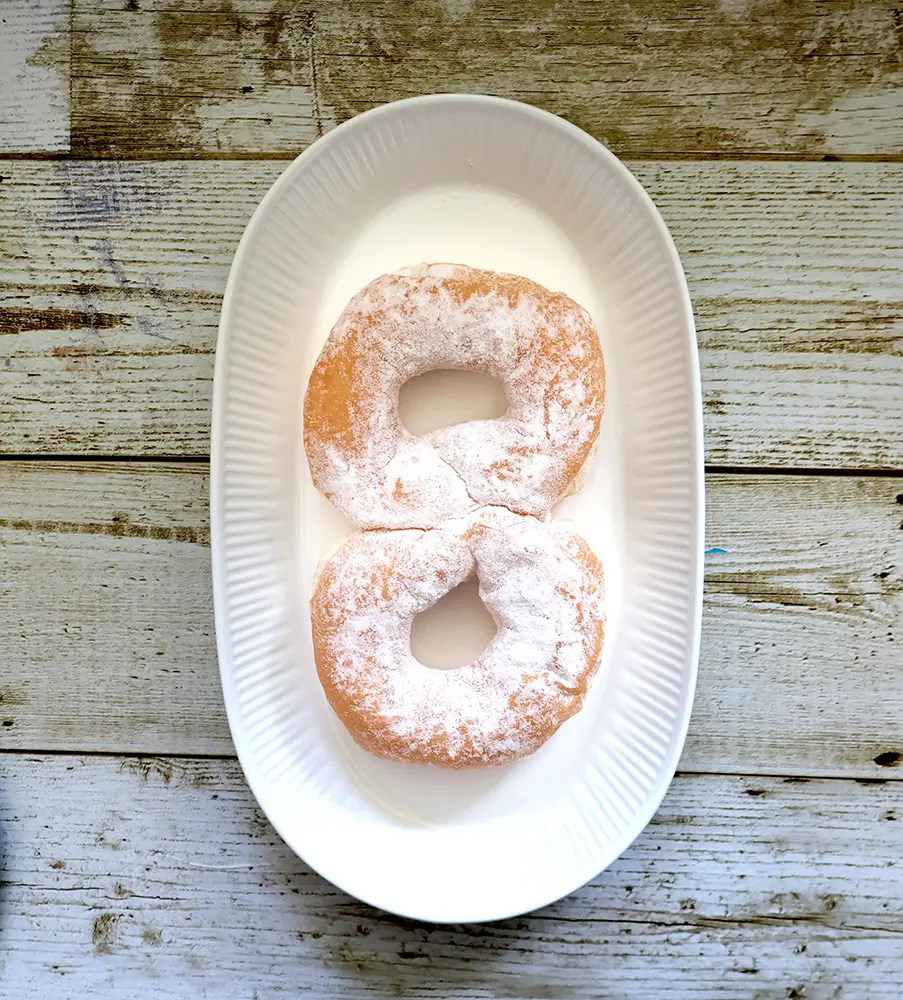 ドーナツ エイトドーナツ - 株式会社たけや製パン